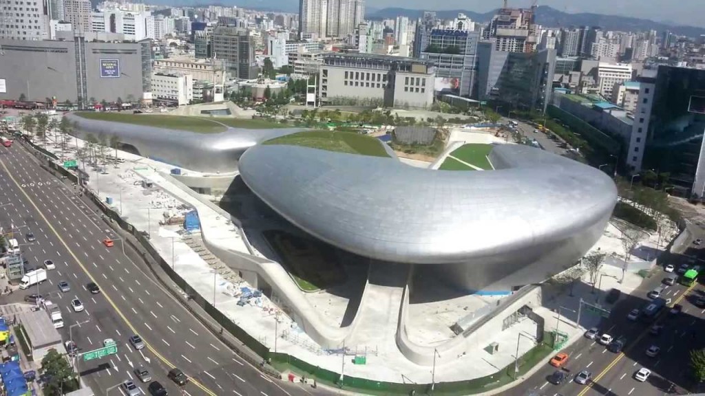     Dongdaemun Design Plaza, Seoul, Južna Koreja