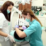 “Bezbolan” dječji odlazak stomatologu