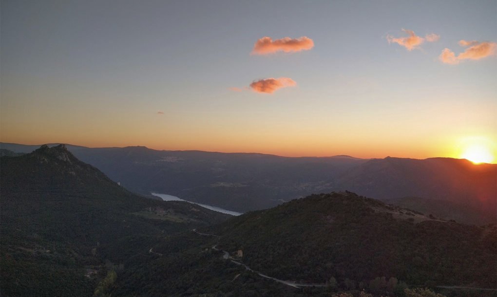 Ollalai-Italy-Sardinia-sunset-1020x610