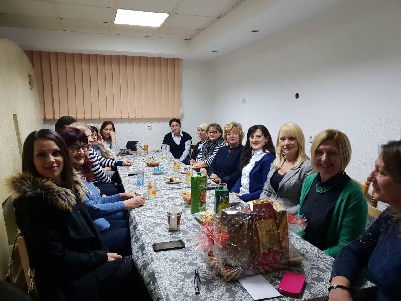 Članice kluba Inner Wheel Banjaluka uručile donaciju Savezu žena “Iskra”