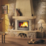 Prilagodljivost kamina različitim sezonama