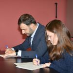 Potpisani ugovori sa stipendistima u Prijedoru